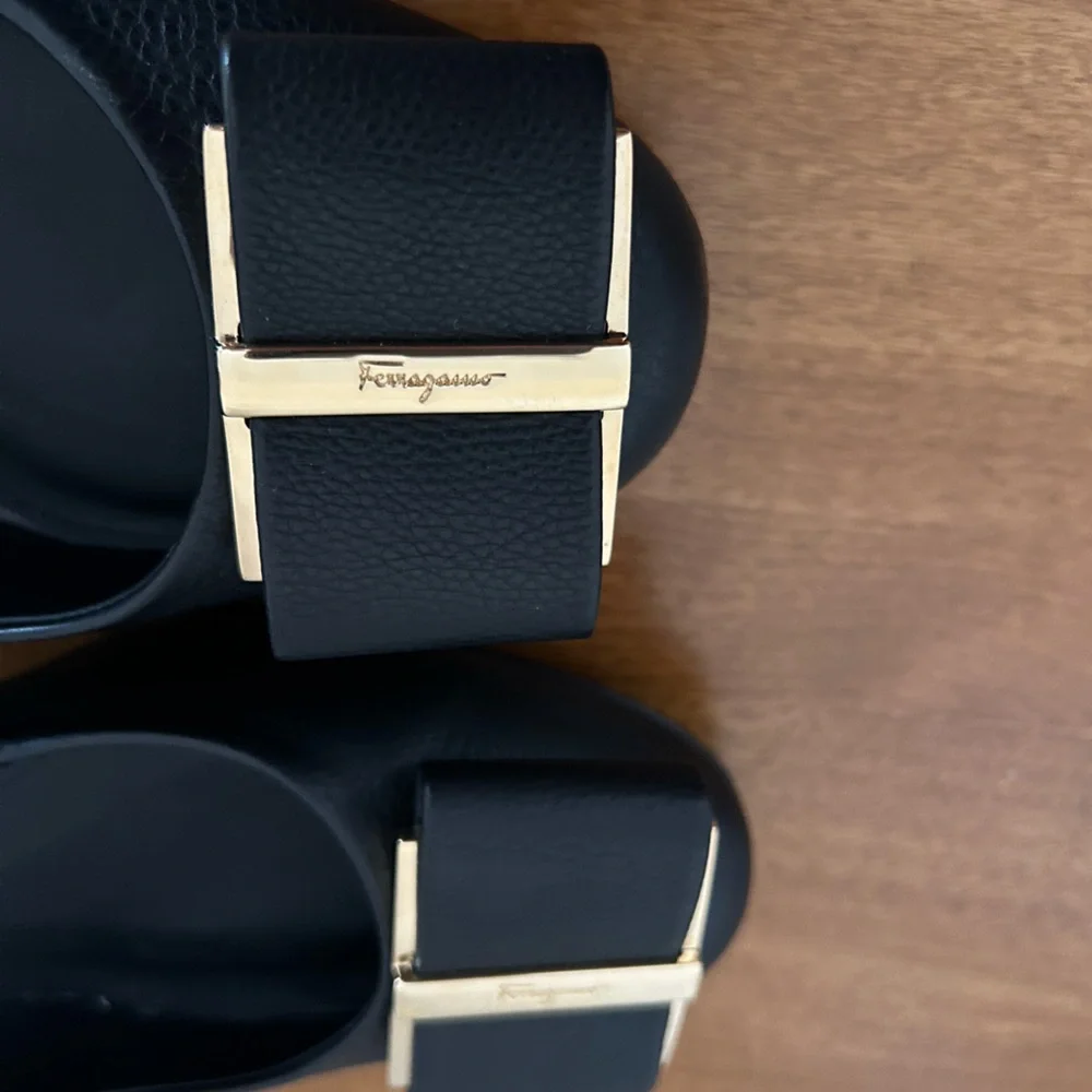 Salvatore Ferragamo Black Heeled Shoes with Gold Accent - Picture 3 of 7